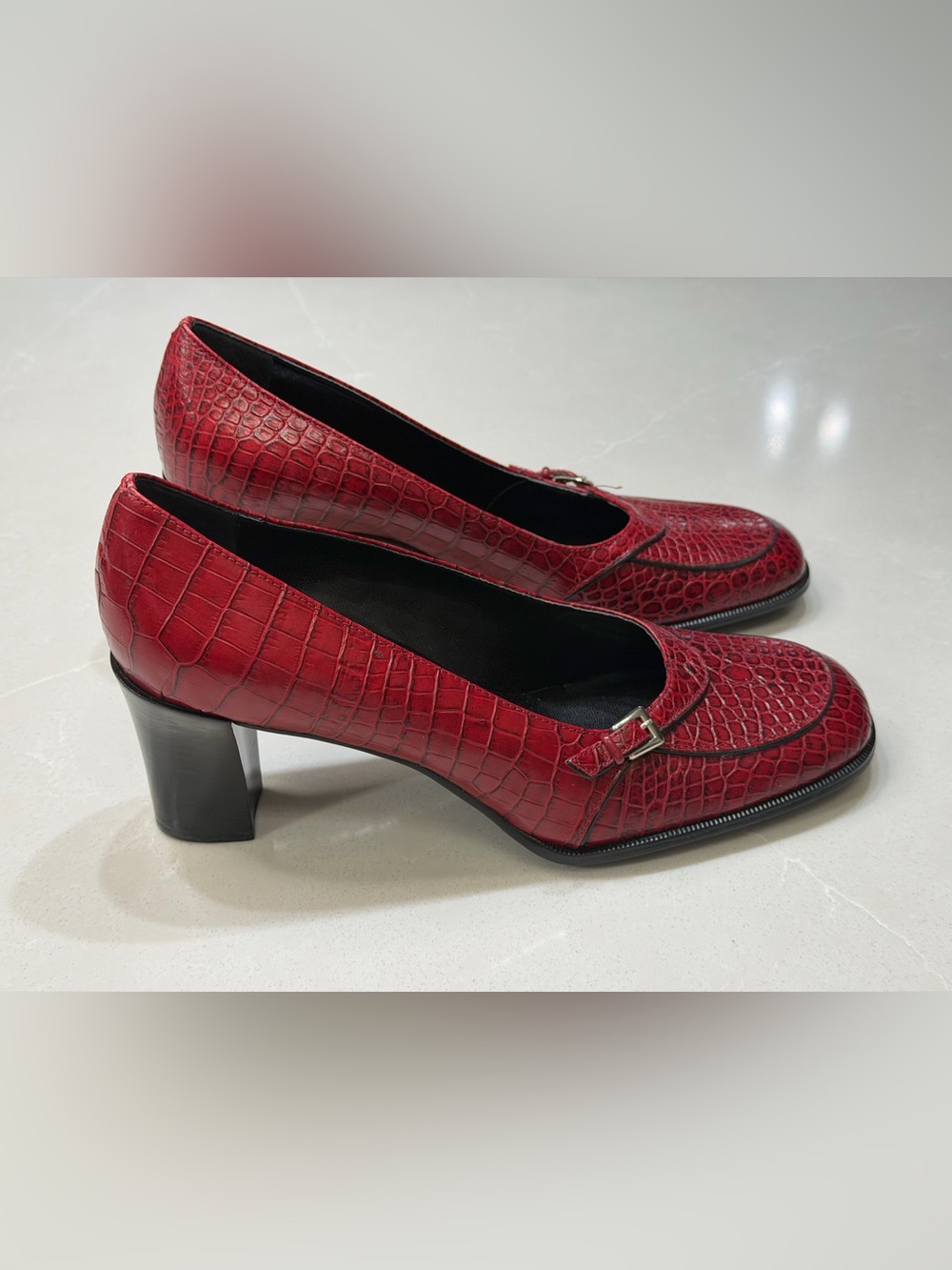 Franco Sarto Vintage Red Croc Embossed Leather Block Heel Buckle Pumps 9M